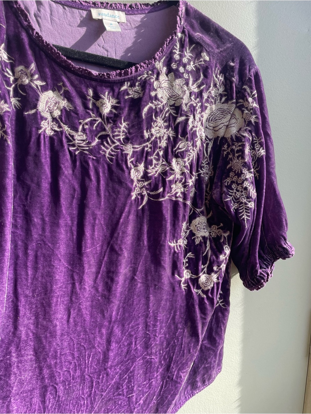 Sundance Purple Velvet Embroidered Alarie Women’s Top Boho Size Medium - Picture 8 of 16